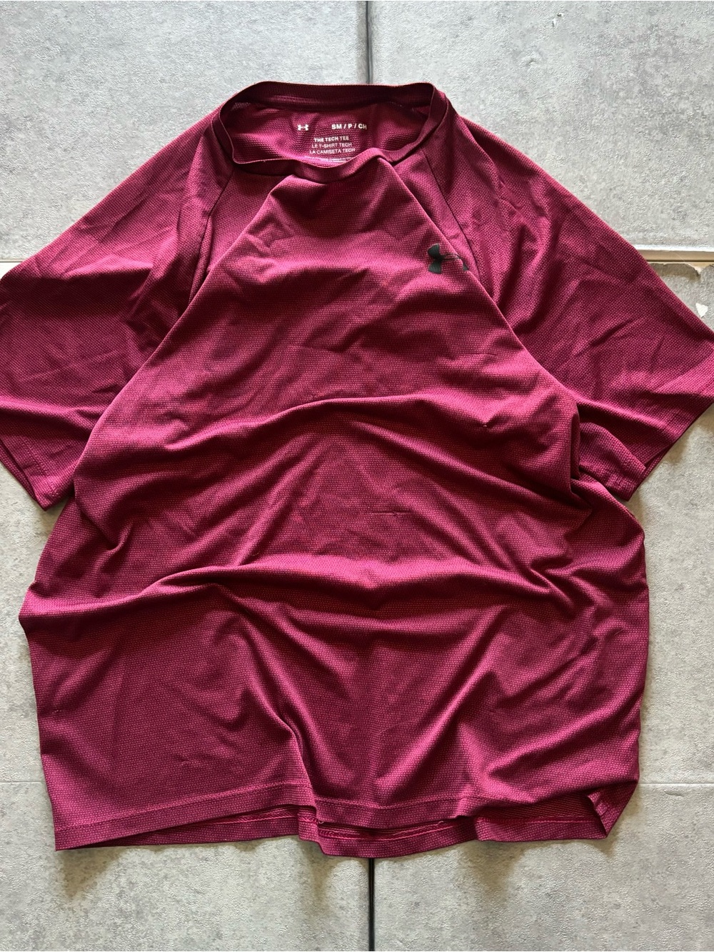 Red under armour the tech tee
